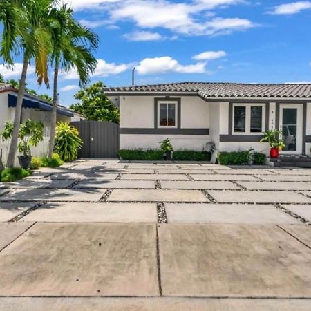 Little Gables Studio-Your Miami Escape-10Min Airport Ngoại thất bức ảnh