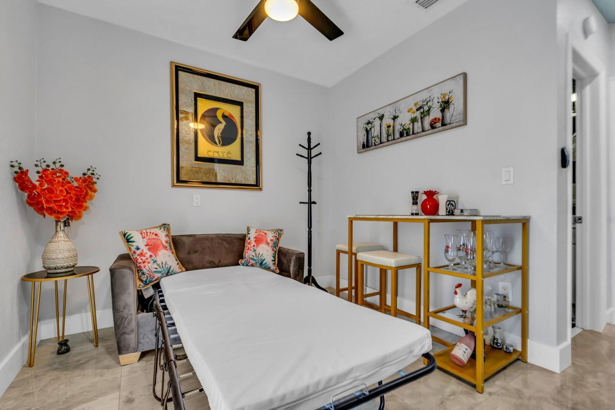 Little Gables Studio-Your Miami Escape-10Min Airport Ngoại thất bức ảnh