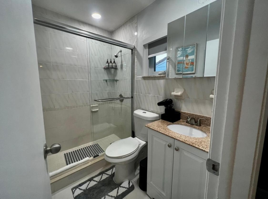 Little Gables Studio-Your Miami Escape-10Min Airport Ngoại thất bức ảnh