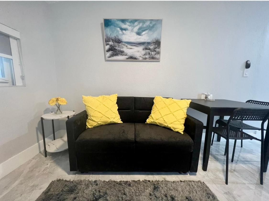 Little Gables Studio-Your Miami Escape-10Min Airport Ngoại thất bức ảnh